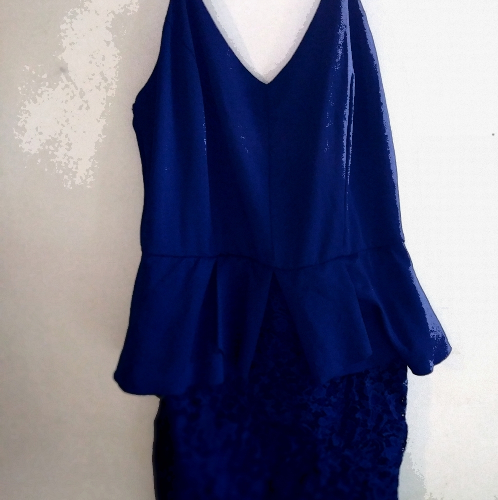 Cerulean blue peplum lace 💙 sleeveless dress DANGER 😱🙀 CURVE ALERTtttt
